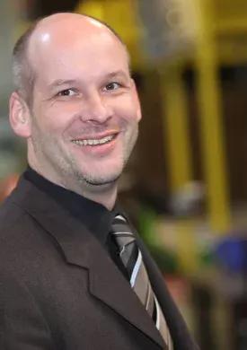 Sieghard Schöneberg war der erste Auszubildene im wellteam!